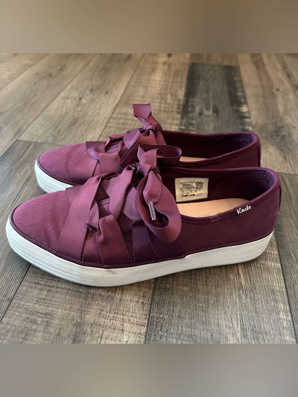 Keds Women’s Size 8 Burgundy Canvas Slip On Platform W/ Ribbon Ties Shoes